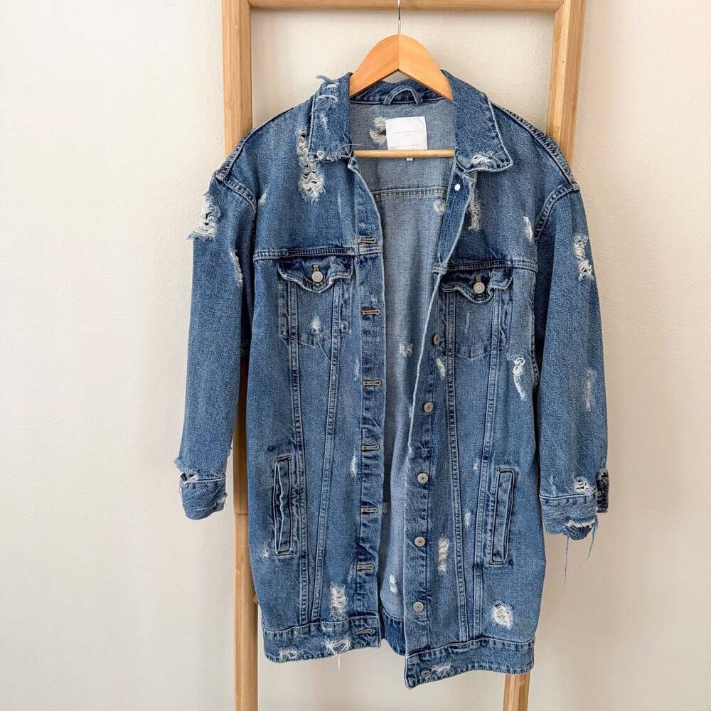 Zara Trafaluc Denim Distressed Longline Oversized Jean Jacket Women’s Size Small